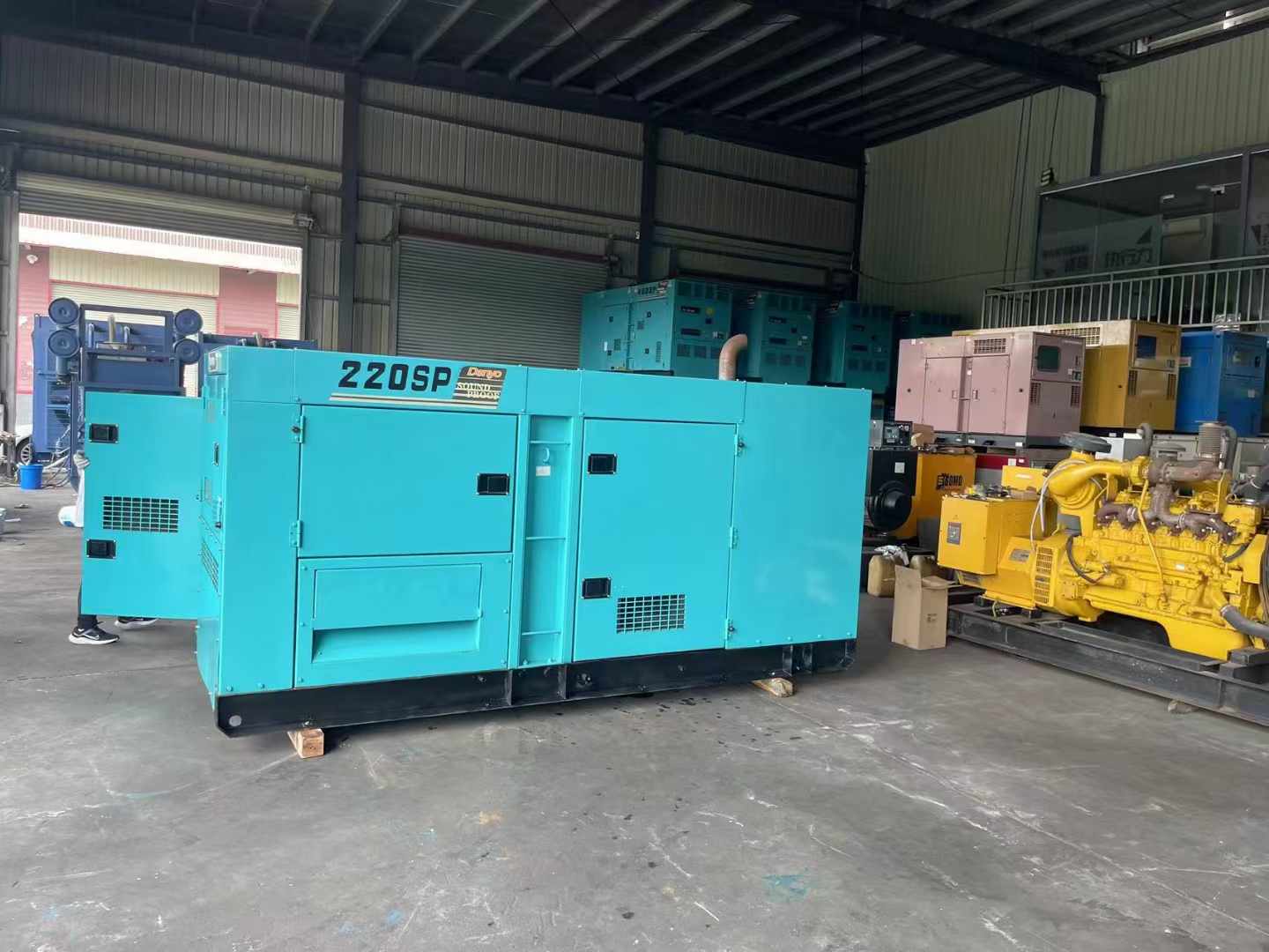 鹿城800kW 柴油发电机的输出电流波动范围是多少?